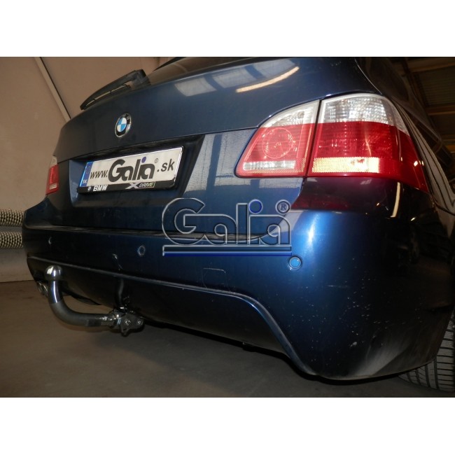 Теглич за BMW 5-rad 03-10