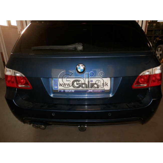 Теглич за BMW 5-rad 04-10