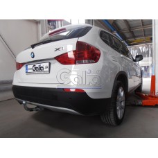 Теглич за BMW X1 09-