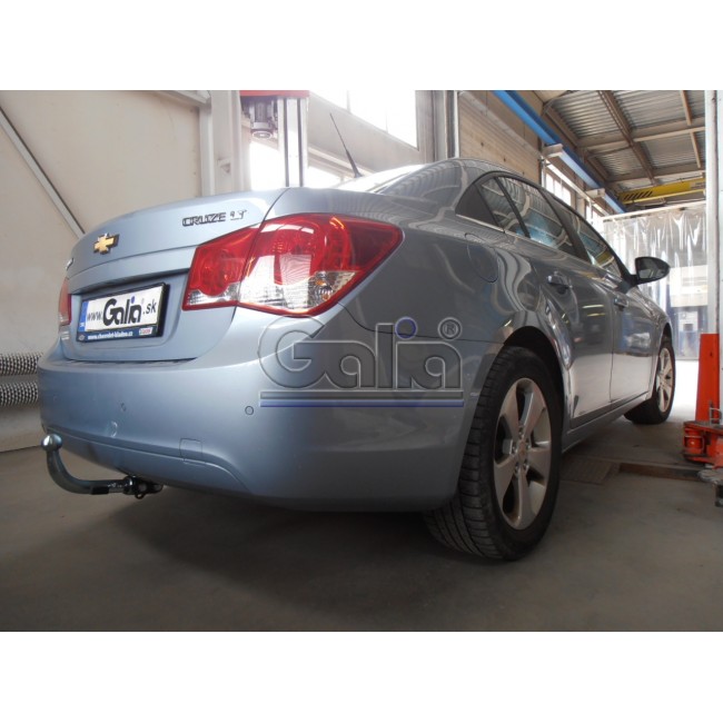 Теглич за CHEVROLET Cruze 09-