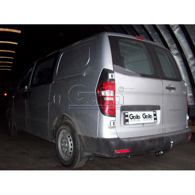 Теглич за HYUNDAI H1 08-