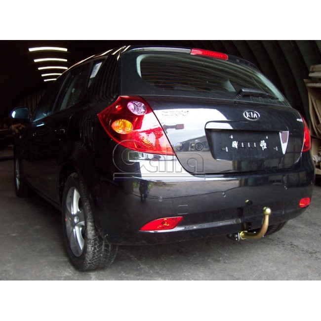 Теглич за HYUNDAI i30 07-10 Теглич за HYUNDAI i30 07-10