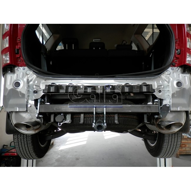 Теглич за MAHINDRA XUV500 11-