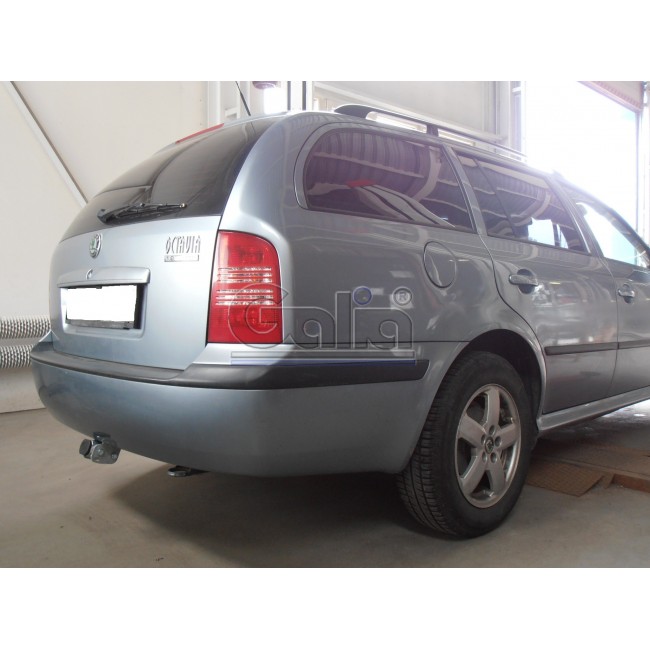 Теглич за ŠKODA OctaviaI 97-10