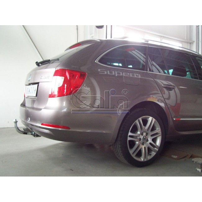 Теглич за ŠKODA SuperbII 08-15