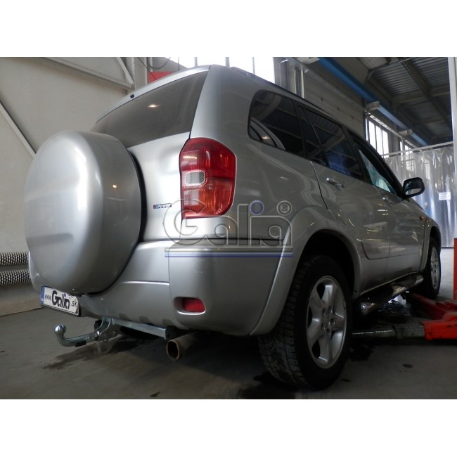 Теглич за TOYOTA RAV4 00-06